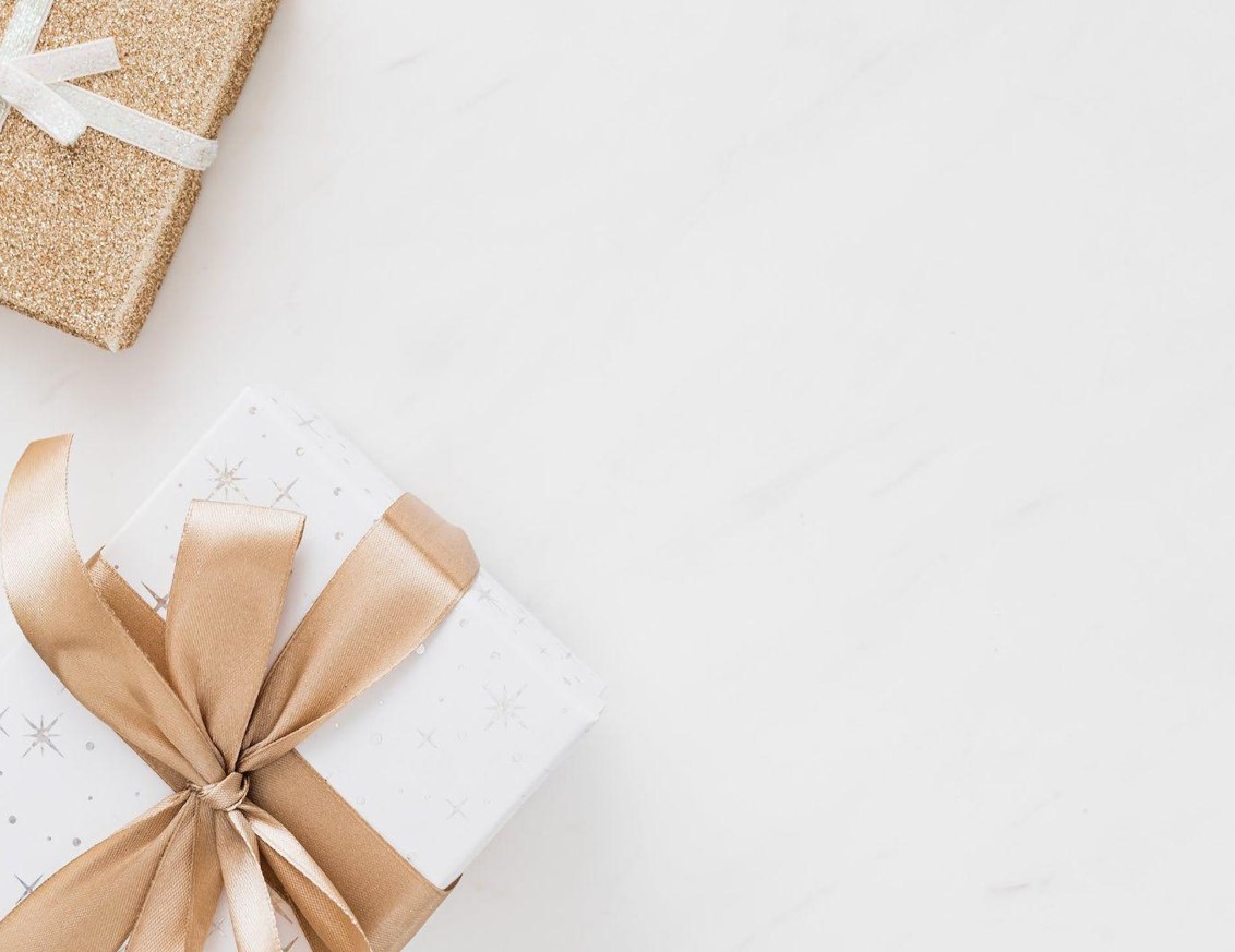 Elevate Your Summer Adventures with Glass Ornaments